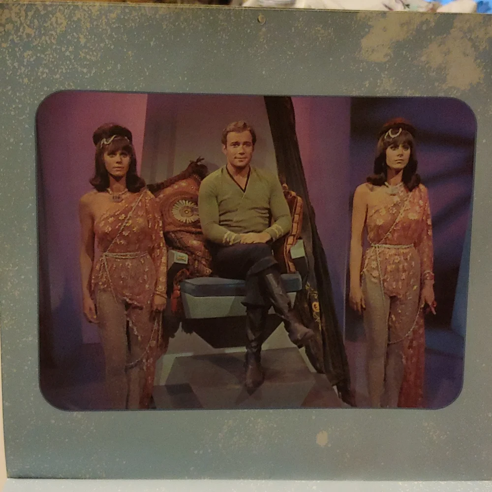 Vtg Star Trek 1976 Calendar (=2032)